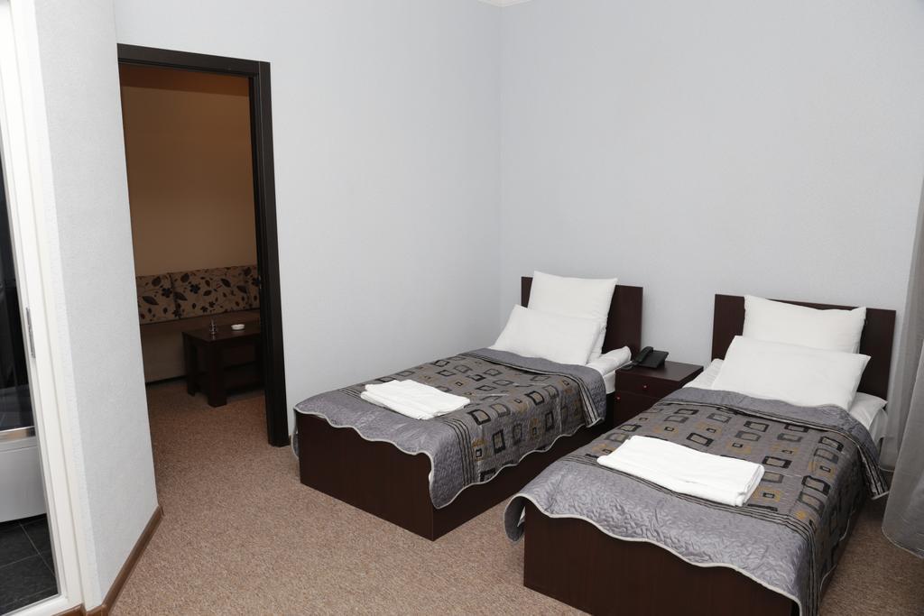 King Edward Hotel Tbilisi Room photo