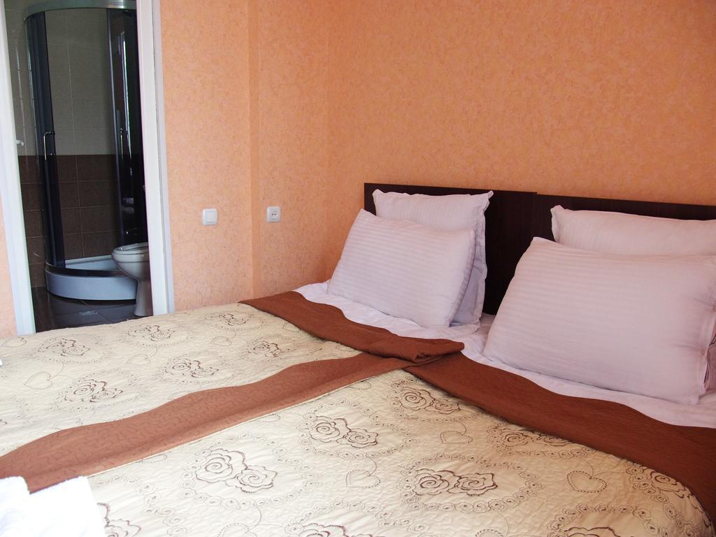 King Edward Hotel Tbilisi Room photo