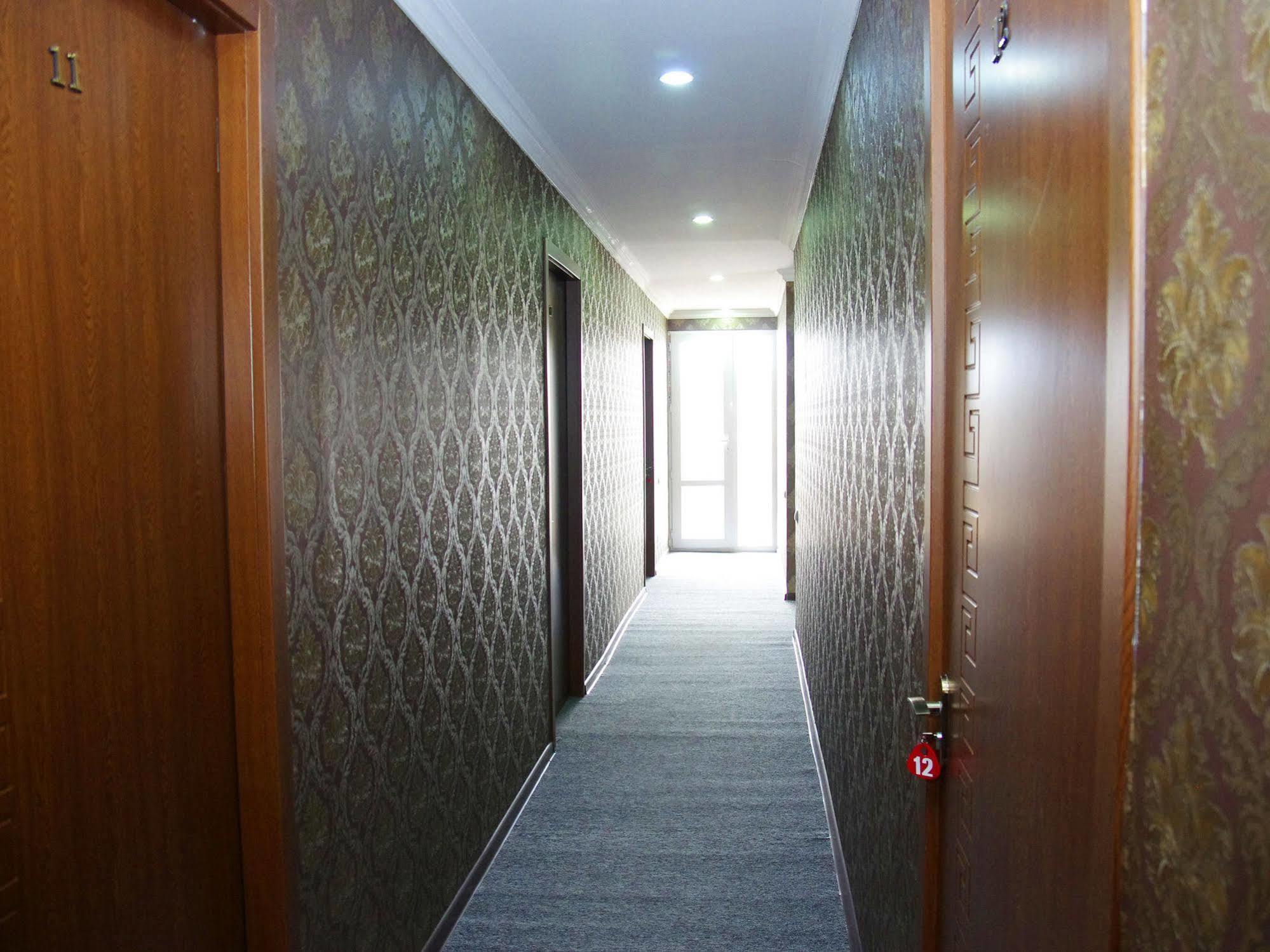 King Edward Hotel Tbilisi Exterior photo